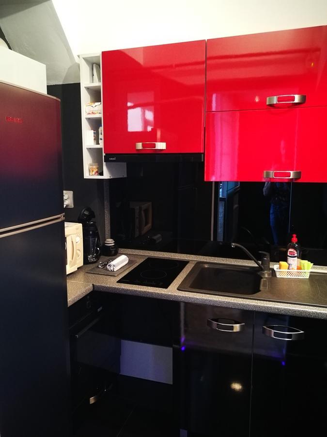 Excentric Studio 1 Brasov Luaran gambar