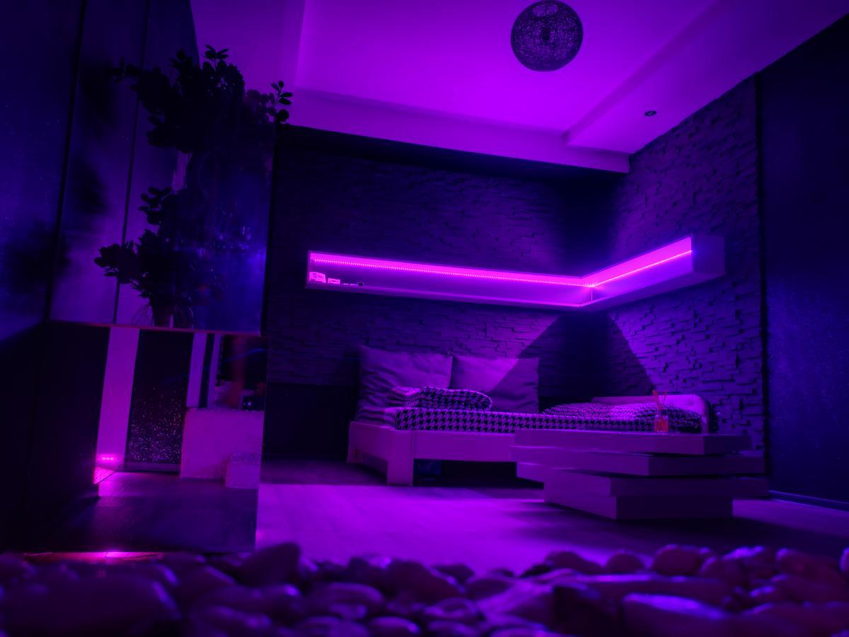 Excentric Studio 1 Brasov Luaran gambar