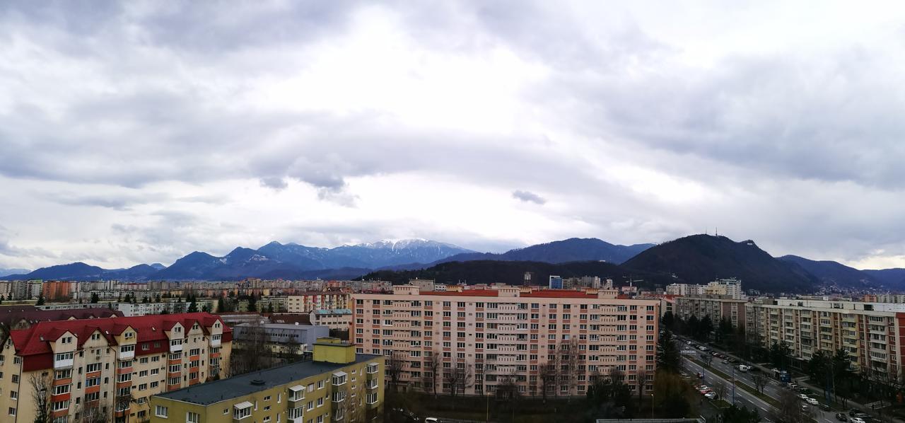 Excentric Studio 1 Brasov Luaran gambar